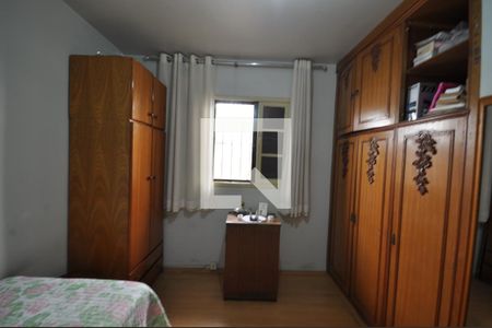 Casa à venda com 180m², 3 quartos e 2 vagasQuarto 2