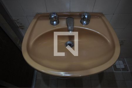 Casa à venda com 180m², 3 quartos e 2 vagasBanheiro do Quarto Suíte