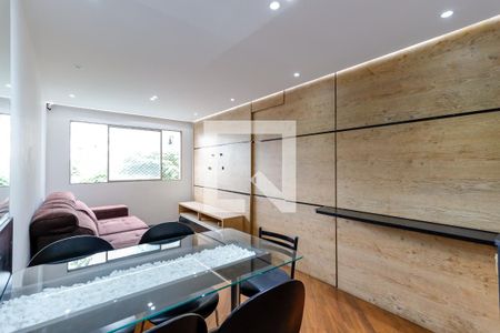 Sala de apartamento para alugar com 2 quartos, 50m² em Jardim Andarai, São Paulo