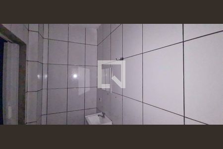 Banheiro de casa à venda com 1 quarto, 60m² em Padroeira, Osasco