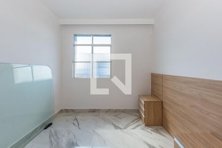 Quarto 1 de apartamento para alugar com 2 quartos, 62m² em Grajaú, Belo Horizonte