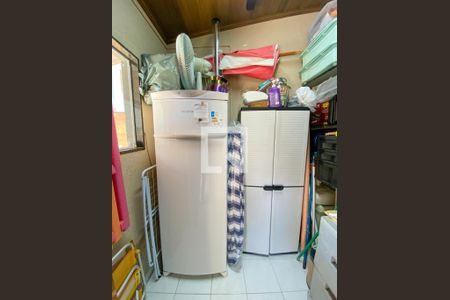 Casa à venda com 225m², 3 quartos e 3 vagasQuarto de Serviço