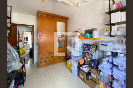 Casa à venda com 225m², 3 quartos e 3 vagasQuarto 2