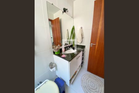 Casa à venda com 225m², 3 quartos e 3 vagasBanheiro