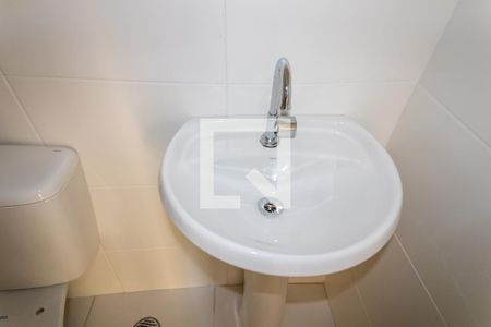 Apartamento para alugar com 35m², 2 quartos e sem vaga Apartamento para alugar com 35m², 2 quartos e sem vagaBanheiro