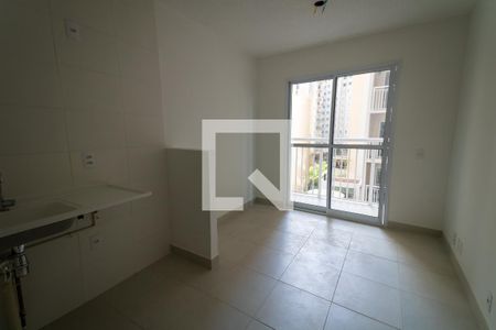 Apartamento para alugar com 35m², 2 quartos e sem vaga Apartamento para alugar com 35m², 2 quartos e sem vagaSala/Cozinha