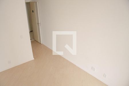 Sala de apartamento à venda com 2 quartos, 64m² em Vila das Bandeiras, Guarulhos