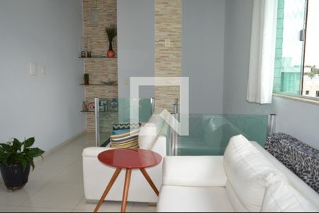 Sala 2 de apartamento para alugar com 3 quartos, 150m² em Cabral, Contagem