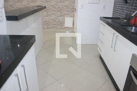 Apartamento para alugar com 71m², 3 quartos e 1 vagaCozinha