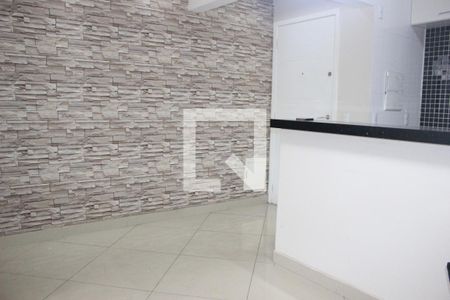 Sala de apartamento para alugar com 3 quartos, 71m² em Gopouva, Guarulhos