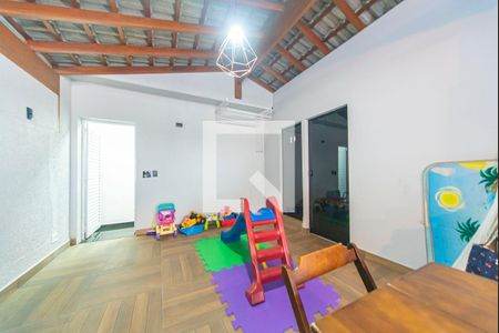 Apartamento à venda com 198m², 3 quartos e 2 vagasCobertura