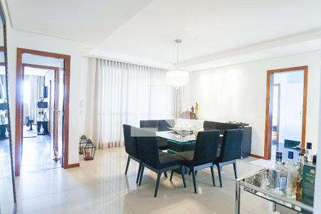 Apartamento à venda com 271m², 4 quartos e 4 vagasSala de Jantar