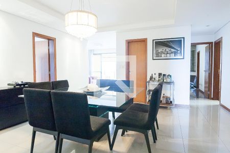 Apartamento à venda com 271m², 4 quartos e 4 vagasSala de Jantar