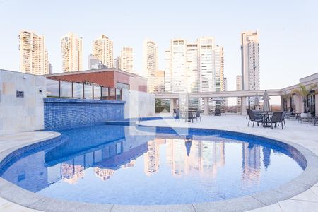 Apartamento à venda com 271m², 4 quartos e 4 vagasPiscina