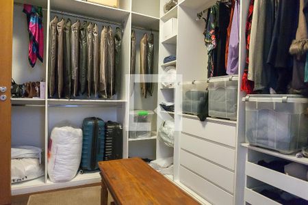 Apartamento à venda com 271m², 4 quartos e 4 vagascloset suite master