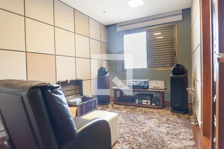 Apartamento à venda com 271m², 4 quartos e 4 vagassuite 3