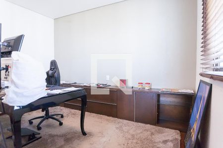 Apartamento à venda com 271m², 4 quartos e 4 vagassuite 2