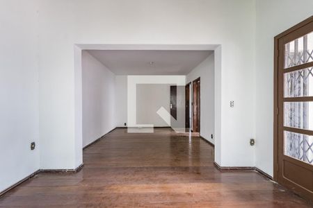 Sala 2 de casa à venda com 3 quartos, 180m² em Chácara das Pedras, Porto Alegre