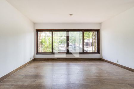 Sala de casa à venda com 3 quartos, 180m² em Chácara das Pedras, Porto Alegre