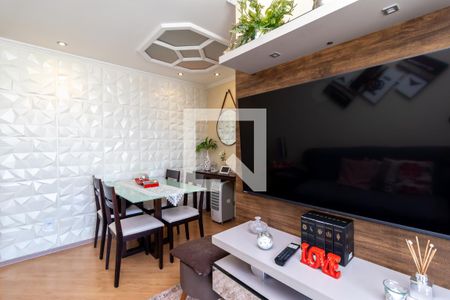 Sala de Estar de apartamento à venda com 3 quartos, 62m² em Vila Amélia, São Paulo