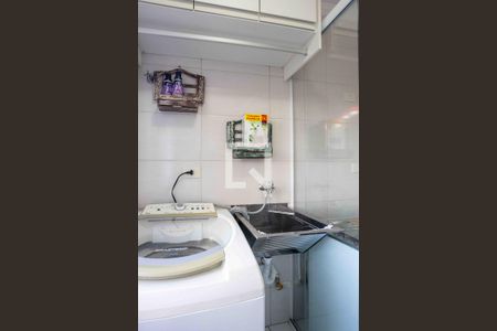 Apartamento para alugar com 60m², 2 quartos e 1 vagaÁrea de Serviço