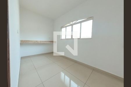 Casa para alugar com 250m², 3 quartos e sem vaga Casa para alugar com 250m², 3 quartos e sem vagaQuarto 3
