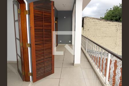 Casa para alugar com 250m², 3 quartos e sem vagaVaranda