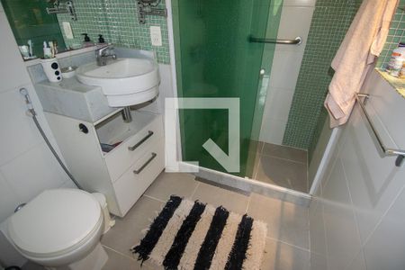 Apartamento à venda com 90m², 3 quartos e 1 vagaBanheiro da suite