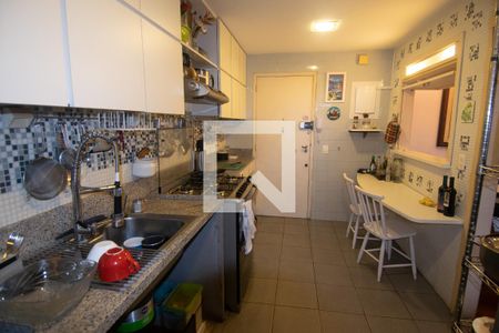 Apartamento à venda com 90m², 3 quartos e 1 vagaCozinha