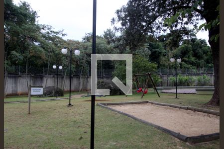 Casa de condomínio para alugar com 202m², 3 quartos e 4 vagasÁrea comum - Playground