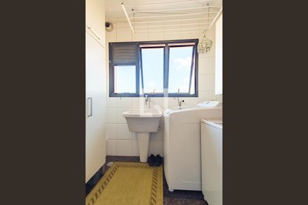 Apartamento à venda com 108m², 3 quartos e 2 vagasÁrea de Serviço