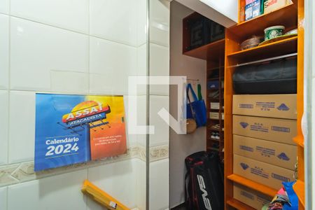Apartamento à venda com 108m², 3 quartos e 2 vagasBanheiro de serviço