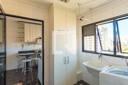 Apartamento à venda com 108m², 3 quartos e 2 vagasÁrea de Serviço