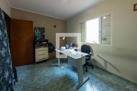 Casa à venda com 188m², 3 quartos e 2 vagasQuarto 3