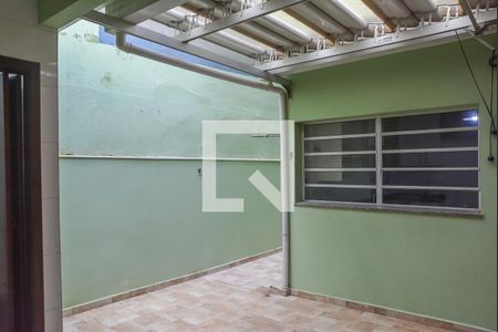 Casa à venda com 206m², 3 quartos e 4 vagas Casa à venda com 206m², 3 quartos e 4 vagasÁrea de Serviço