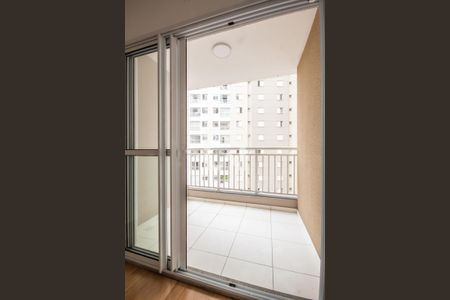 Sacada de apartamento à venda com 2 quartos, 48m² em Padroeira, Osasco