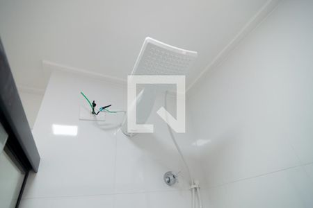 Banheiro de kitnet/studio para alugar com 0 quarto, 29m² em Bela Vista, São Paulo