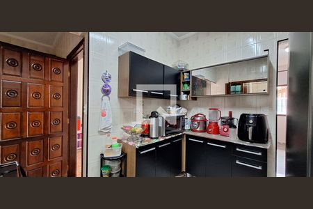Cozinha de casa para alugar com 2 quartos, 67m² em Tupi, Praia Grande