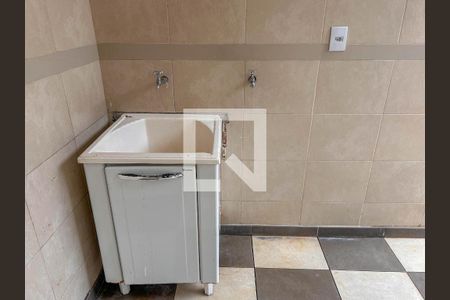 Casa para alugar com 100m², 2 quartos e 2 vagas Casa para alugar com 100m², 2 quartos e 2 vagasÁrea de Serviço