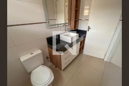 Casa para alugar com 100m², 2 quartos e 2 vagas Casa para alugar com 100m², 2 quartos e 2 vagasLavabo