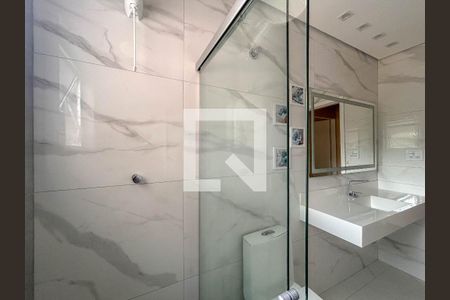 Casa para alugar com 100m², 2 quartos e 2 vagas Casa para alugar com 100m², 2 quartos e 2 vagasBanheiro