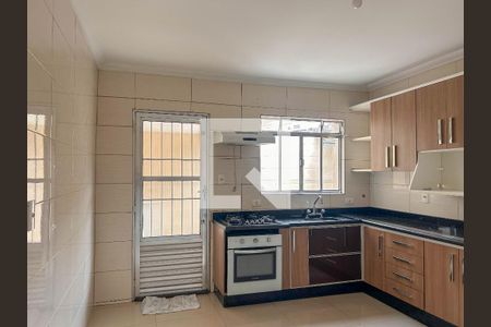 Casa para alugar com 100m², 2 quartos e 2 vagas Casa para alugar com 100m², 2 quartos e 2 vagasCozinha