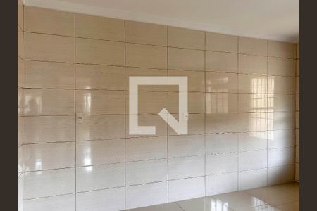 Casa para alugar com 100m², 2 quartos e 2 vagas Casa para alugar com 100m², 2 quartos e 2 vagasCozinha