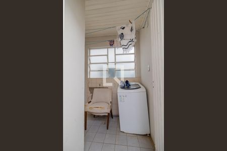 Casa à venda com 230m², 5 quartos e 3 vagasÁrea de serviço