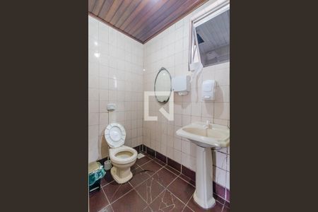Casa à venda com 230m², 5 quartos e 3 vagasBanheiro 2