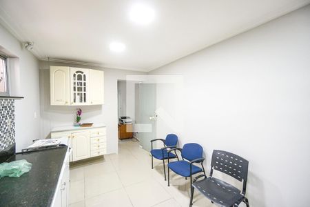 Casa à venda com 340m², 5 quartos e 4 vagasCozinha