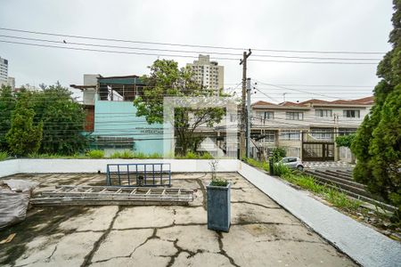 Casa à venda com 340m², 5 quartos e 4 vagasVista da suíte