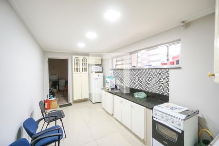 Casa à venda com 340m², 5 quartos e 4 vagasCozinha