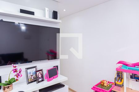 Sala e cozinha de apartamento para alugar com 2 quartos, 37m² em Ponte Rasa, São Paulo