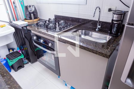 Apartamento para alugar com 37m², 2 quartos e sem vagaSala e cozinha e Área de Serviço